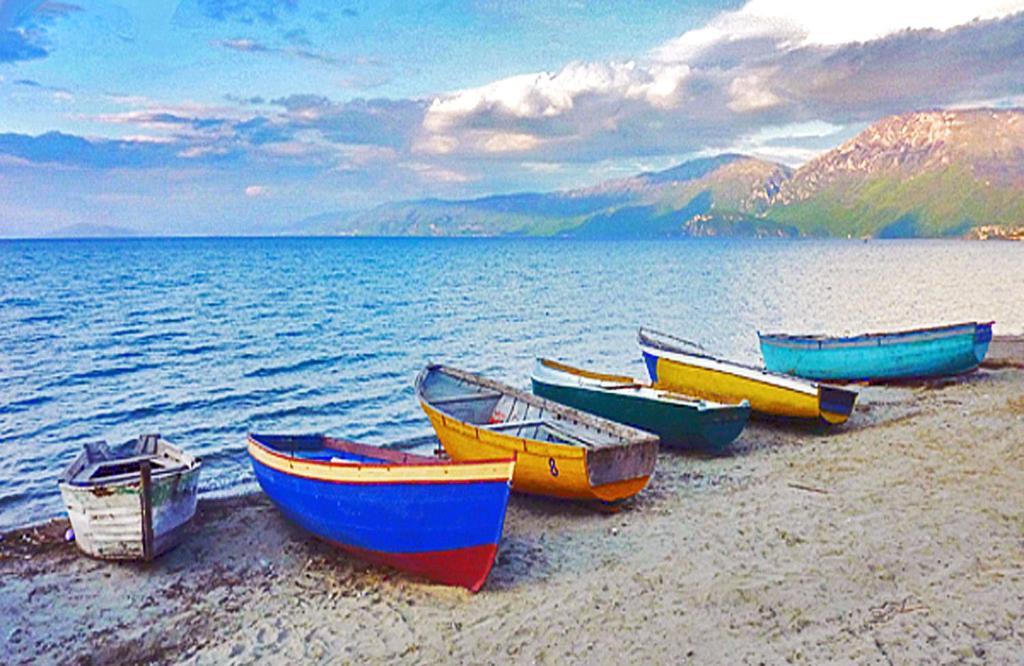 Sirena Hotel Tushemisht المظهر الخارجي الصورة